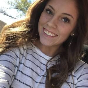 Meet your Posher, Caitlin d.